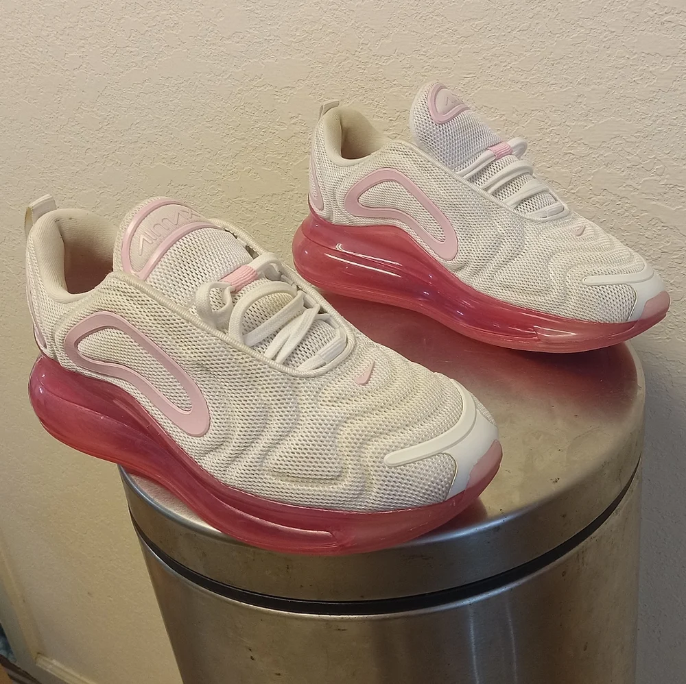 Nike Air Max 720 Womens 8 Shoes Sneakers White Pink Running Jogging Athletic Spo - Picture 9 of 16